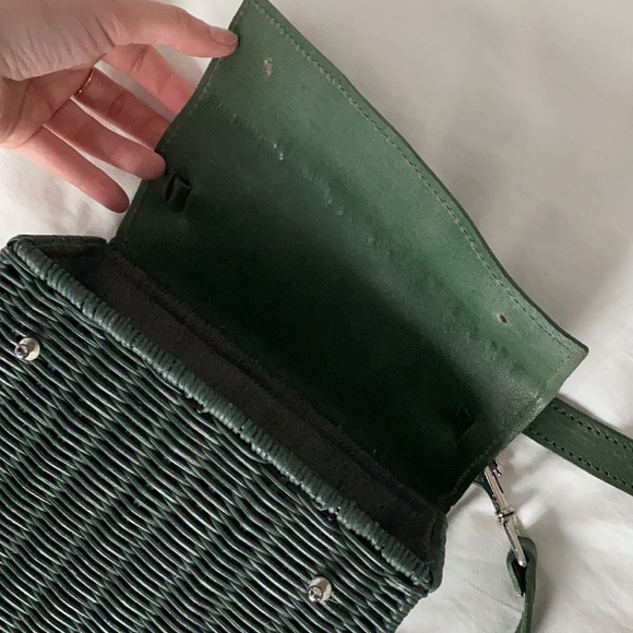 Wicker Wings Green Kuai Rattan & Leather Tote - Picture 6 of 6